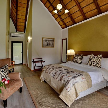 Mabula Game Lodge Mabula Game Reserve Buitenkant foto